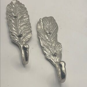 Silver feather Wall Hooks
